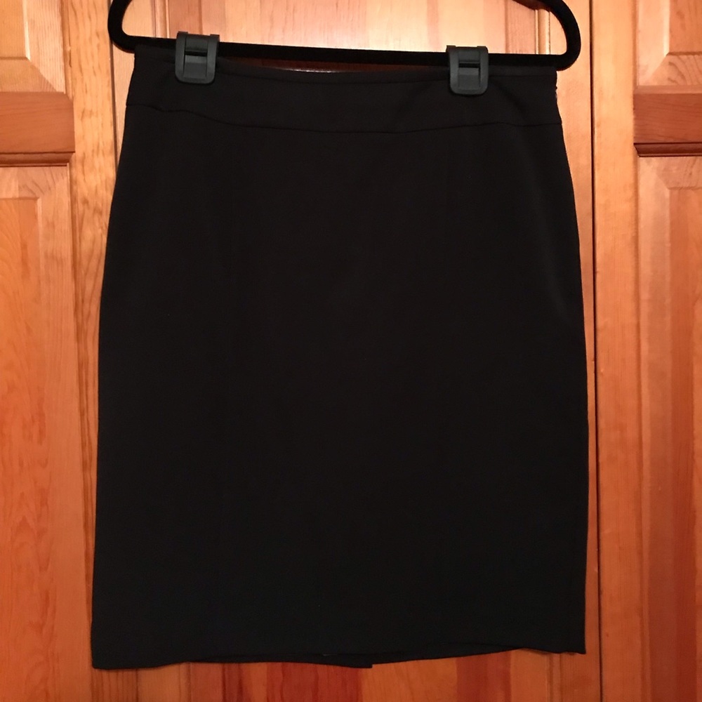 Black straight skirt